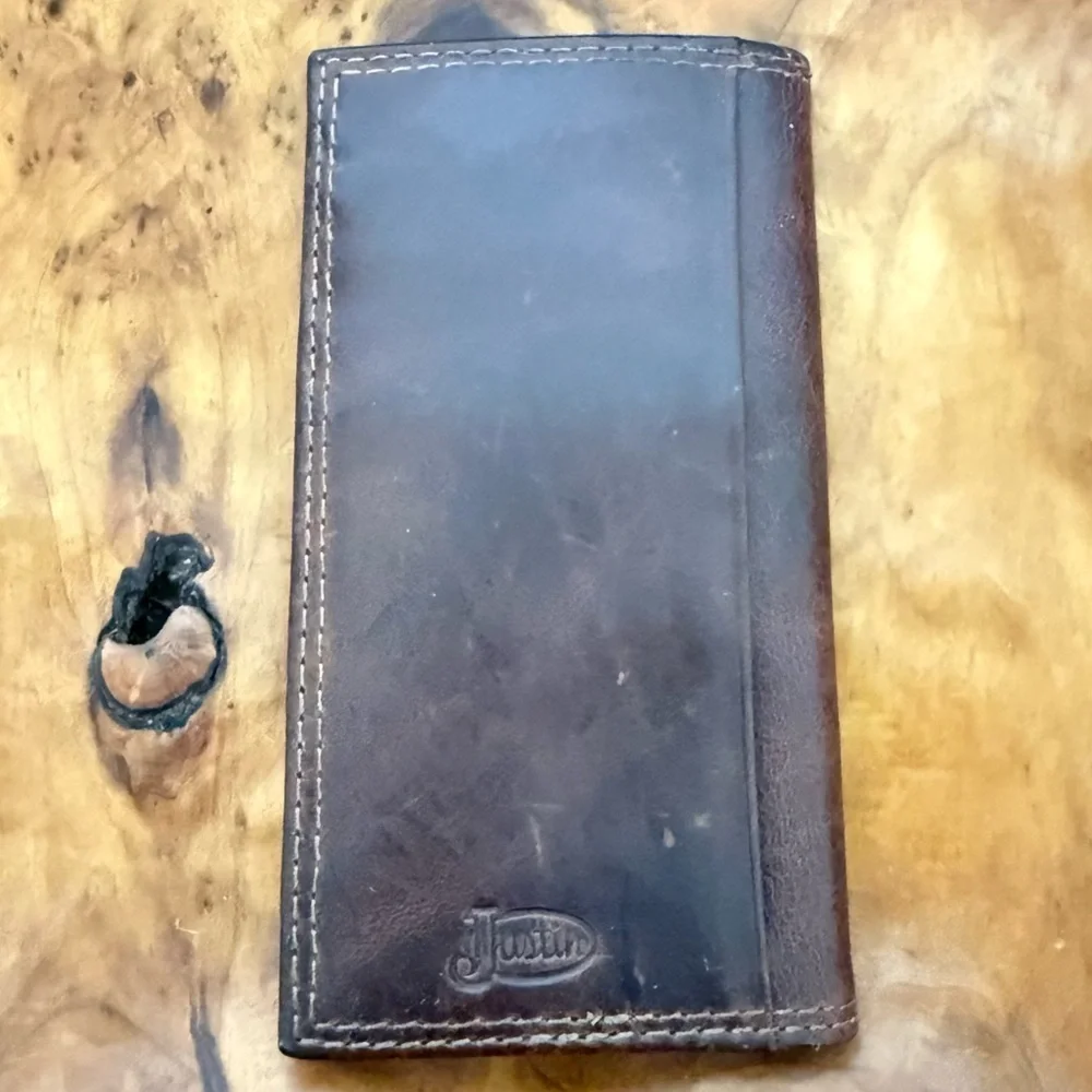 Justin Brown Leather Rodeo Ostrich Embossed Conch Wallet